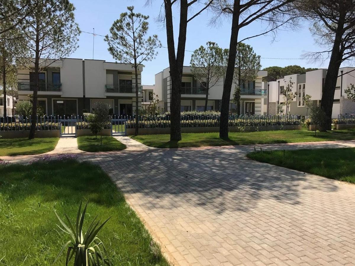 Villa Eden 111, Perla Resort, Bay Of Lalzi Durrës Exteriör bild
